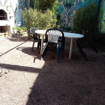 Appartement Le Labyrinthe Du Peintre Bransat Kültér fotó